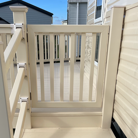 Super Rail Caravan UPVC Balustrade_Gate